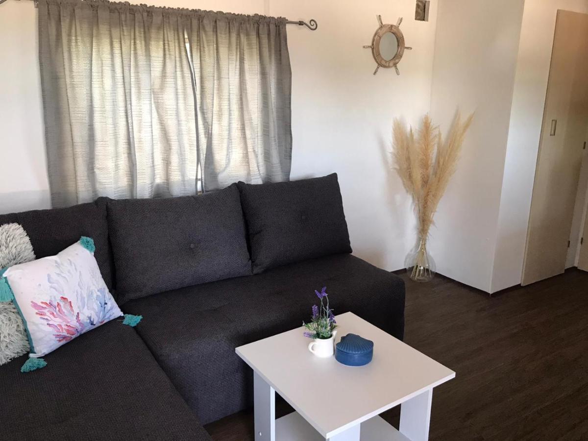 Mobile Home Tomic Тисно Екстер'єр фото