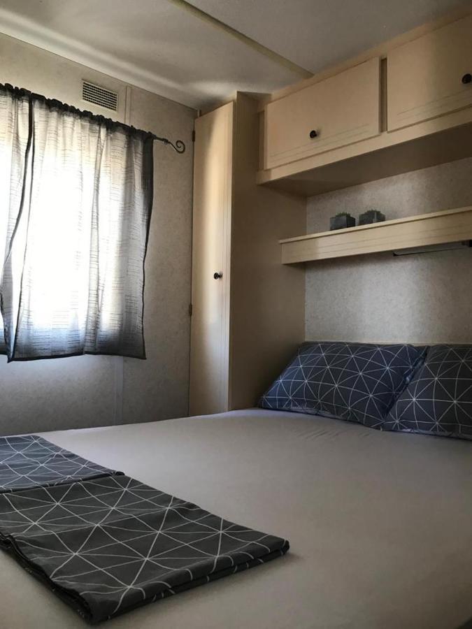 Mobile Home Tomic Тисно Екстер'єр фото